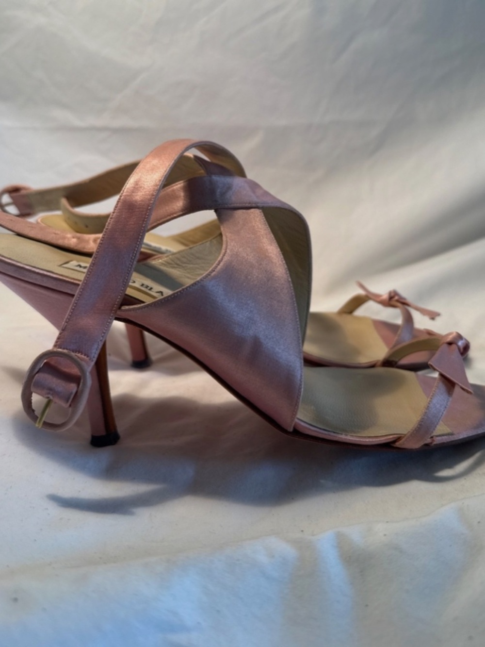 Rare Vintage Manolo Blahnik Ballet Pink Silk Heels - Picture 4 of 8